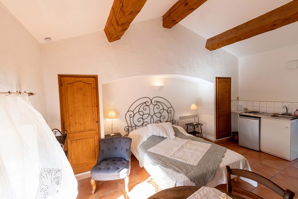 Chambre d'hôtes - Chambre La Capucine, Ramatuelle, La ferme de l’Audrac